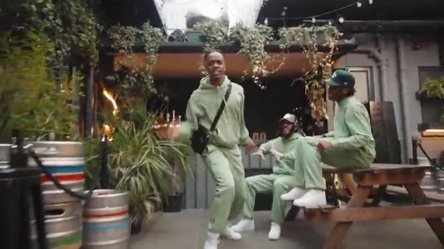 Blaq Jerzee - No Stress ft 1da Banton | Photo 3