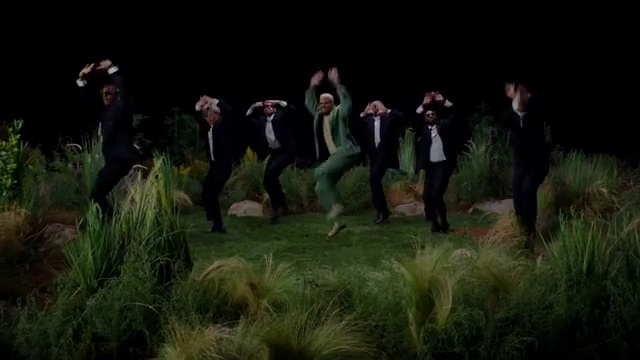 Chris Brown - Sensational ft Davido, Lojay | Photo 2