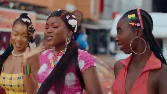 Lil Kesh - Feeling Funny ft Young Jonn