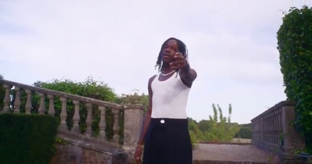 Nissi - Nobody ft Fireboy DML | Photo 2