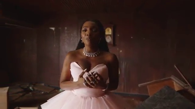 Simi - Stranger | Photo 2