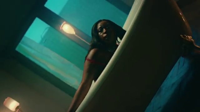 Lifesize Teddy - Hypnotic | Photo 5