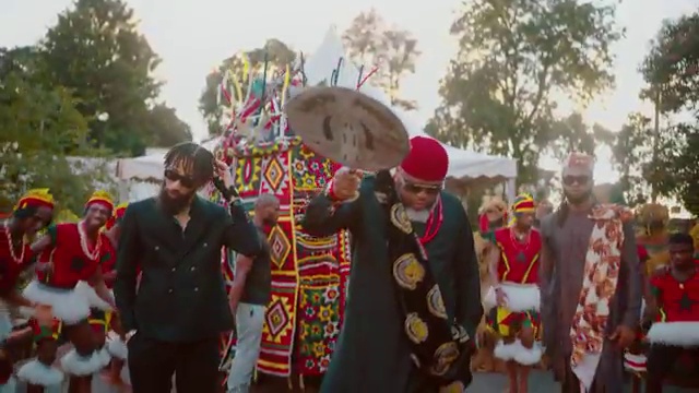 Larry Gaaga - Egedege ft Flavour, Phyno, Theresa Onuorah | Photo 5
