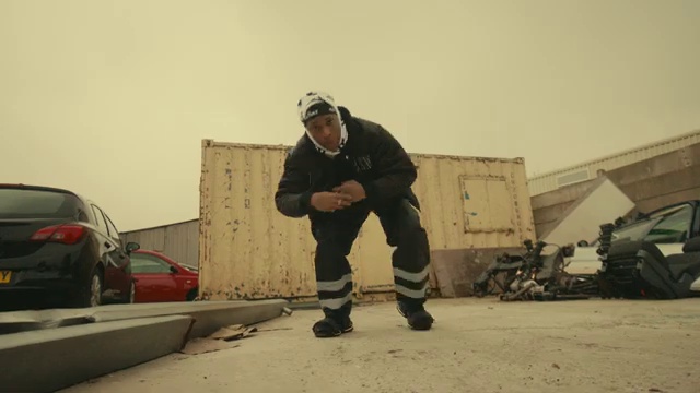 Blaqbonez - Okwaraji (Remix) ft Bella Shmurda | Photo 3