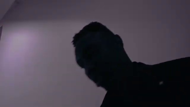 AQ - Shoot The Messenger | Photo 5