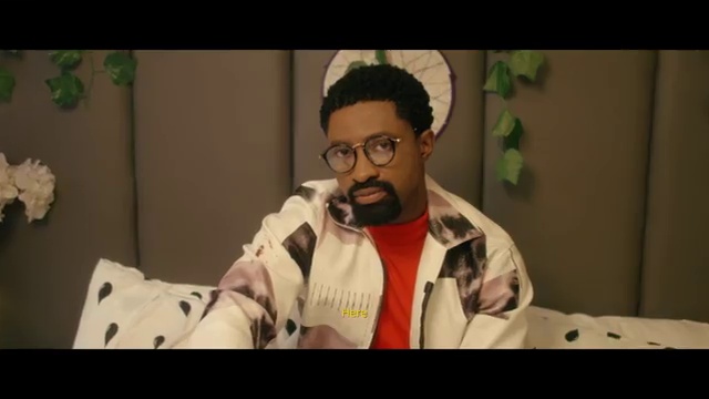 Ric Hassani - Here ft Reekado Banks | Photo 4