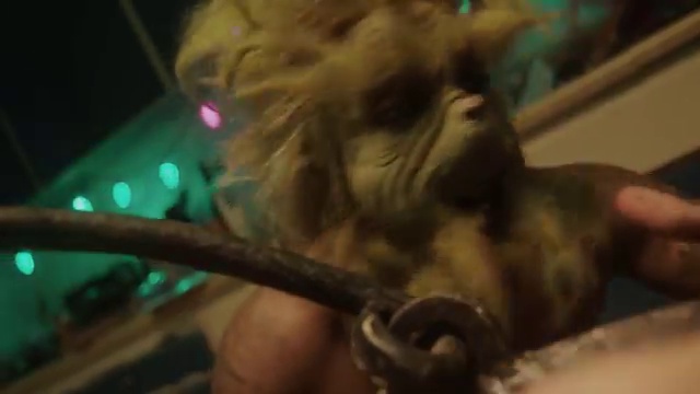 Dax - Grinch Goes Viral | Photo 3