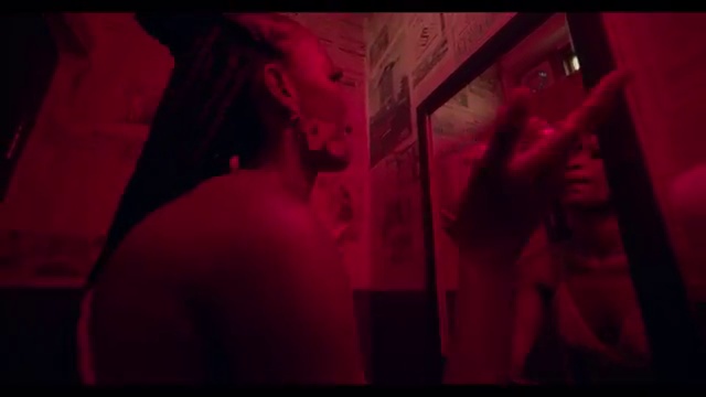 R2Bees - Eboso | Photo 3