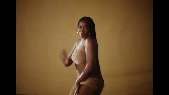 Tiwa Savage - Somebody's Son ft Brandy | Photo 2