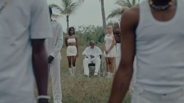 Victony - Pray | Photo 3