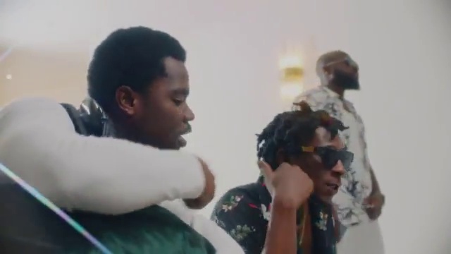 R2Bees - Fine Wine ft King Promise, Joeboy | Photo 2